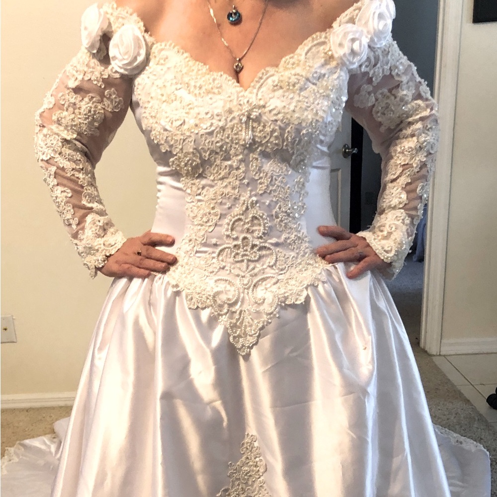 90’s style wedding dress